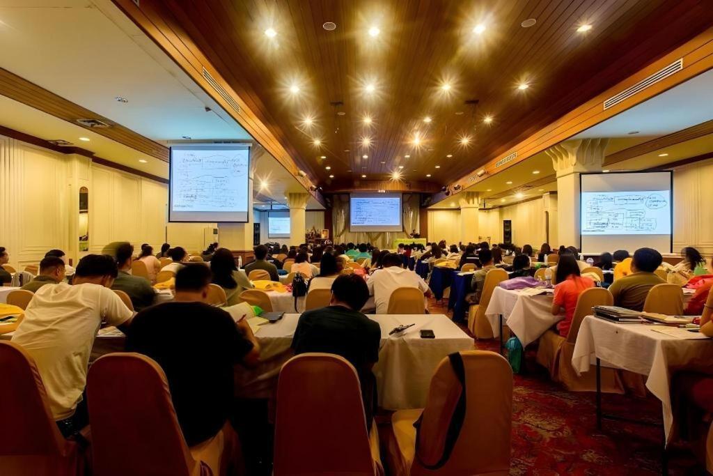 Pailyn Phitsanulok Hotel מראה חיצוני תמונה
