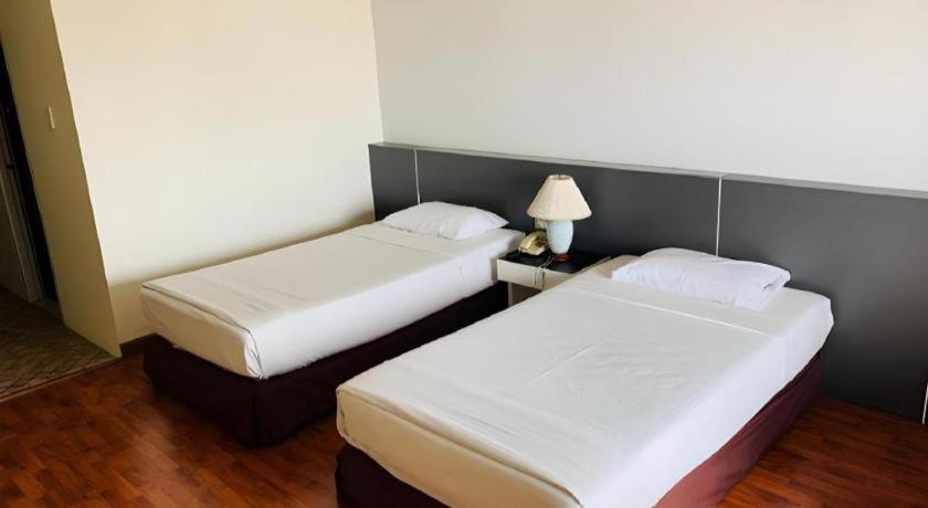 Pailyn Phitsanulok Hotel מראה חיצוני תמונה
