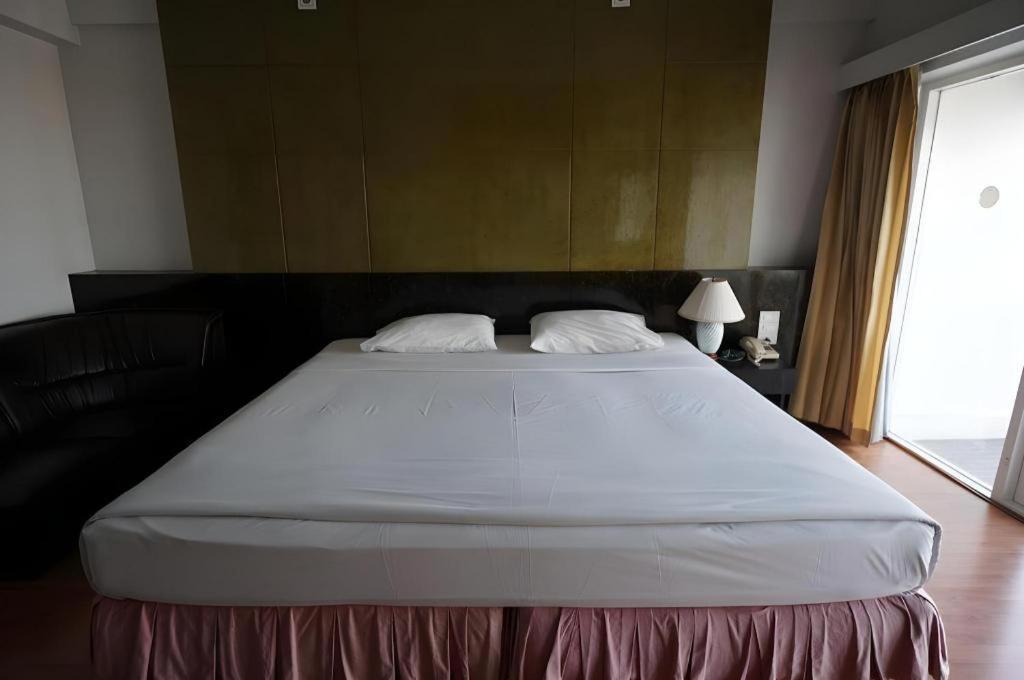 Pailyn Phitsanulok Hotel מראה חיצוני תמונה
